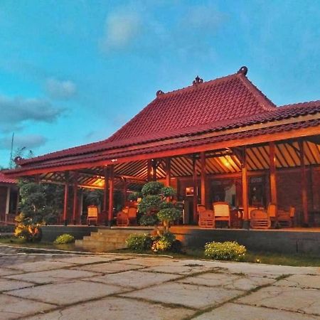 Tepus 皇家尤格罗旅馆酒店 外观 照片